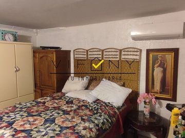 SE VENDE casa muy bien ubicada en Santa Mónica Mexicali