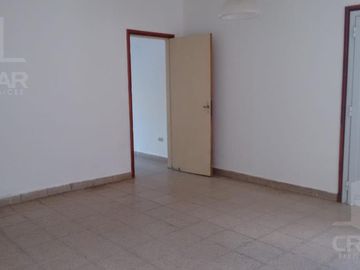 INVERSION con RENTA Asegurada - Casa   Deptos   Local 347 m2 Cubiertos - Jardín