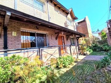 Casa en Granadero Baigorria