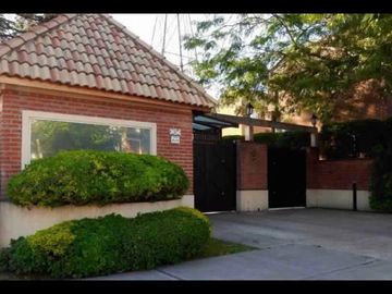 Triplex en  En Condominio Mirasol Ituzaingo Norte