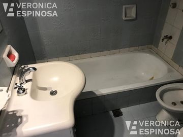 PH 4 ambientes, patio y terraza con parrilla - Moron