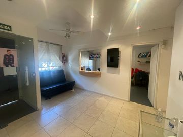 Humahuaca 4300, Consultorio 7 Ambientes 130m2, Entrada Indep - Almagro