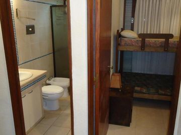 Departamento en venta - 3 habitaciones 2 baños - 121mts2 - Villa Gesell