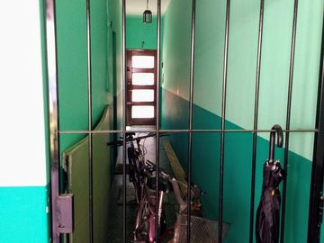 Munro - Chalet de 7 amb  en 2 Plantas con Excelente ubicación!!
