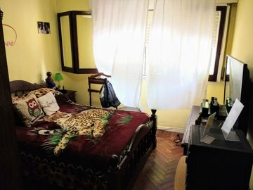 Munro - Chalet de 7 amb  en 2 Plantas con Excelente ubicación!!