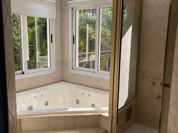 Casa en venta en Barrio Cerrado Santa Ana Moreno