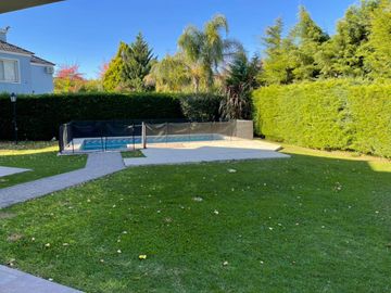 Casa en venta en Barrio Cerrado Santa Ana Moreno