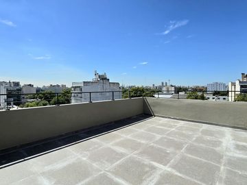 VENTA • VILLA GRAL. MITRE • 3 AMBIENTES