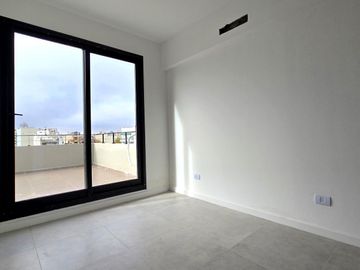 VENTA • VILLA GRAL. MITRE • 3 AMBIENTES