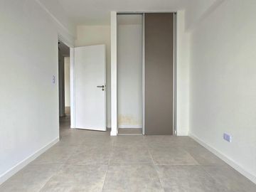 VENTA • VILLA GRAL. MITRE • 3 AMBIENTES