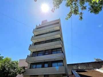 VENTA • VILLA GRAL. MITRE • 3 AMBIENTES