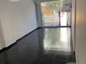 Local en Venta - Avellaneda