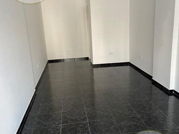 Local en Venta - Avellaneda