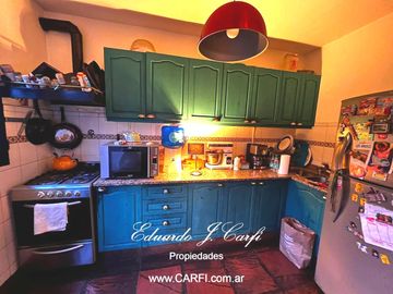 VENTA DE PH  4 AMBIENTES  - CASTELAR NORTE