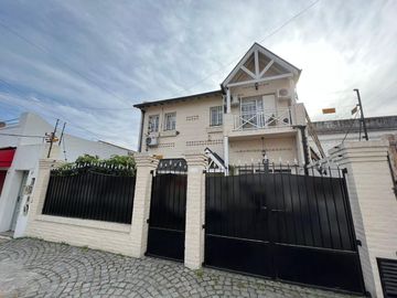 Casa - Wilde
