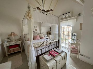 Casa - Wilde