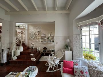 Casa - Wilde