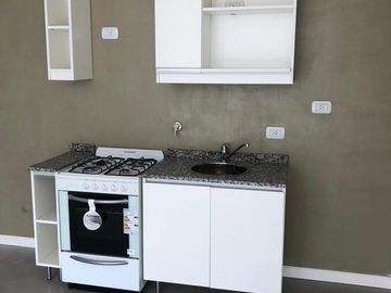 VENTA - DEPARTAMENTO -  4 AMBIENTES - ALMAGRO - CON BALCON TERRAZA