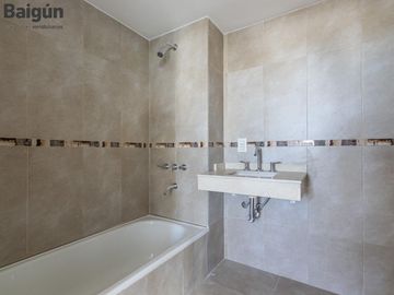 Duplex de 3 ambientes con parrilla en Nuñez
