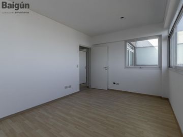 Duplex de 3 ambientes con parrilla en Nuñez