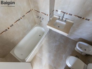 Duplex de 3 ambientes con parrilla en Nuñez