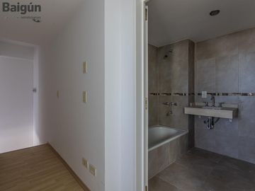 Duplex de 3 ambientes con parrilla en Nuñez