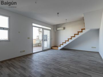 Duplex de 3 ambientes con parrilla en Nuñez