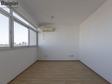 Duplex de 3 ambientes con parrilla en Nuñez