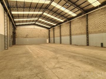 Nave Industrial - Jose Leon Suarez - Alquiler