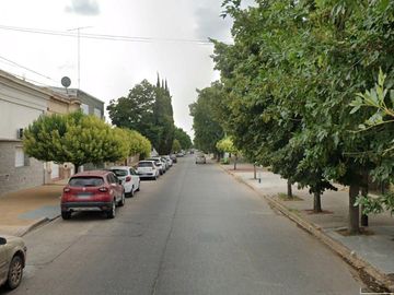 Casa en venta - 3 Dormitorios 3 Baños - 205 mts2 - Chivilcoy
