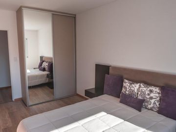 1 Dormitorio Inmenso con Terraza Propia