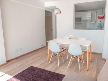 1 Dormitorio Inmenso con Terraza Propia