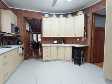 Casa en Venta en Carlos Silva Vildósola / Julia Berstein