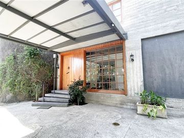 Casa en Venta en Carlos Silva Vildósola / Julia Berstein