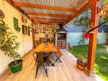 Casa en Venta en La Quebrada de Macul