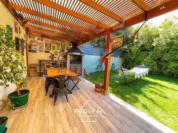 Casa en Venta en La Quebrada de Macul