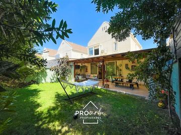 Casa en Venta en La Quebrada de Macul