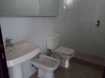 Departamento VENTA en lo mejor de Tigre 2 ambientes al frente c/cochera CON RENTA