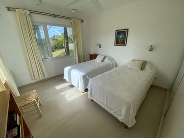 CASA, VENTA, COSTA ESMERALDA,  RESIDENCIAL II, LOTE AL 100, 4 AMBIENTES