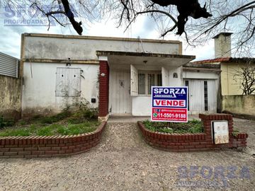 Casa  3 ambientes en venta en Muñiz