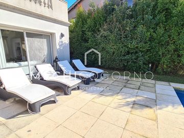 Casa 4 dormitorios venta en San Isidro Labrador, Villa Nueva