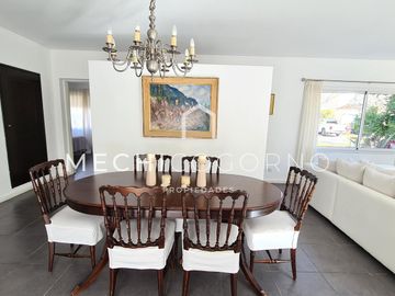 Casa 4 dormitorios venta en San Isidro Labrador, Villa Nueva