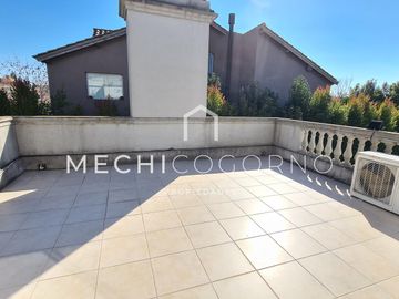 Casa 4 dormitorios venta en San Isidro Labrador, Villa Nueva