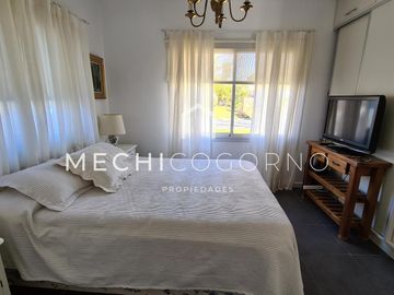 Casa 4 dormitorios venta en San Isidro Labrador, Villa Nueva