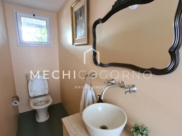 Casa 4 dormitorios venta en San Isidro Labrador, Villa Nueva