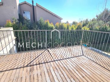 Casa 4 dormitorios venta en San Isidro Labrador, Villa Nueva