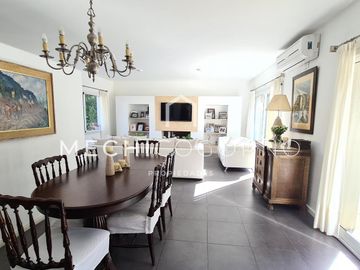 Casa 4 dormitorios venta en San Isidro Labrador, Villa Nueva