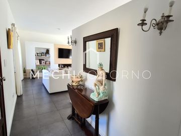 Casa 4 dormitorios venta en San Isidro Labrador, Villa Nueva