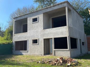 Casa en venta en La Reja, Moreno