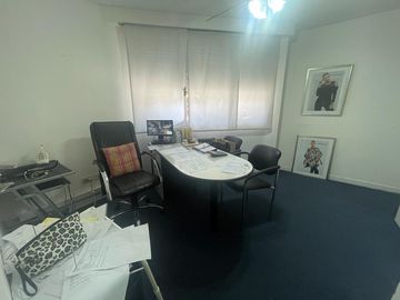 Humahuaca 4300, Consultorio 7 Ambientes 130m2, Entrada Indep - Almagro